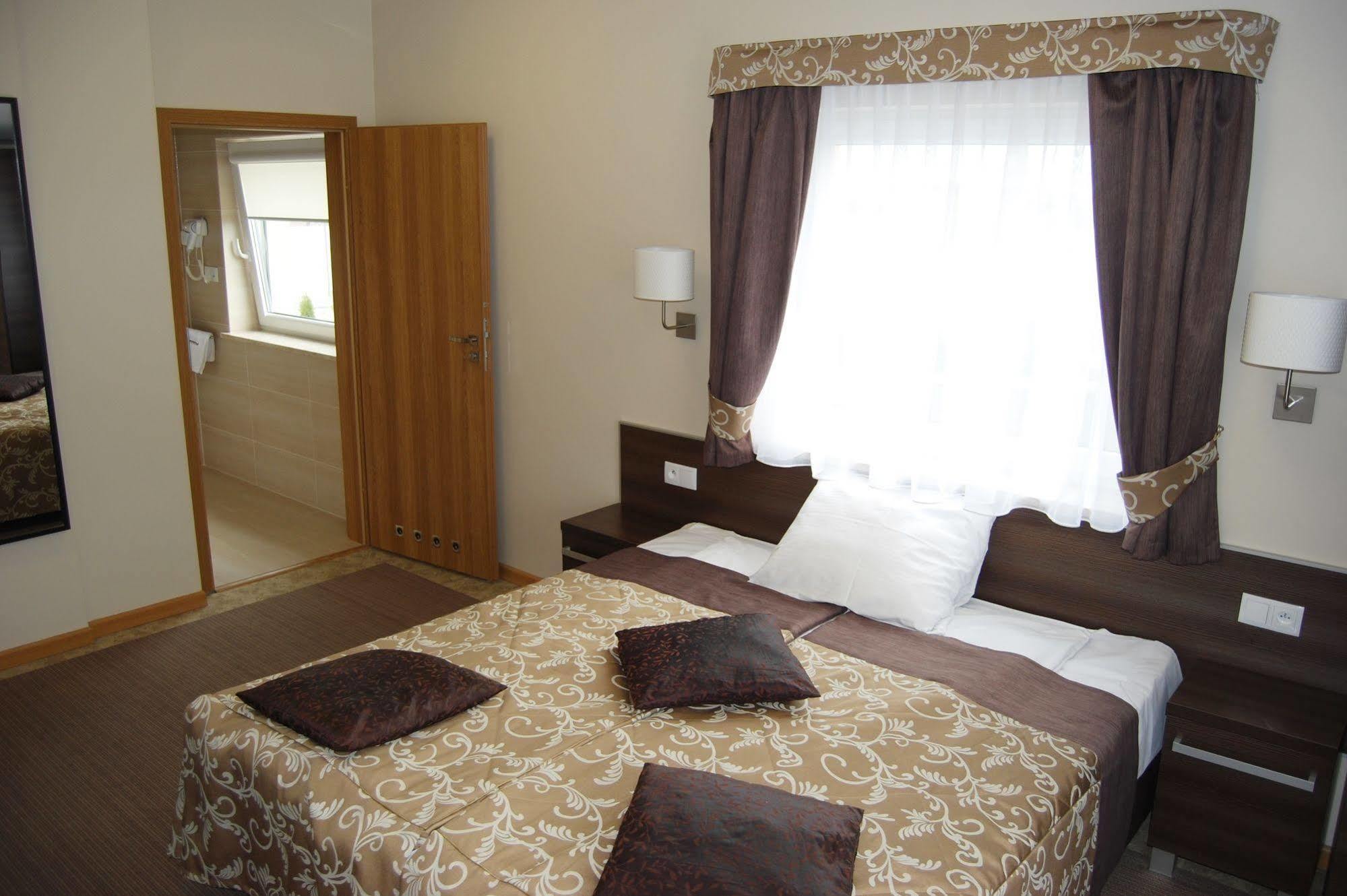Zloty Staw Bed & Breakfast Borkowo  Exterior photo